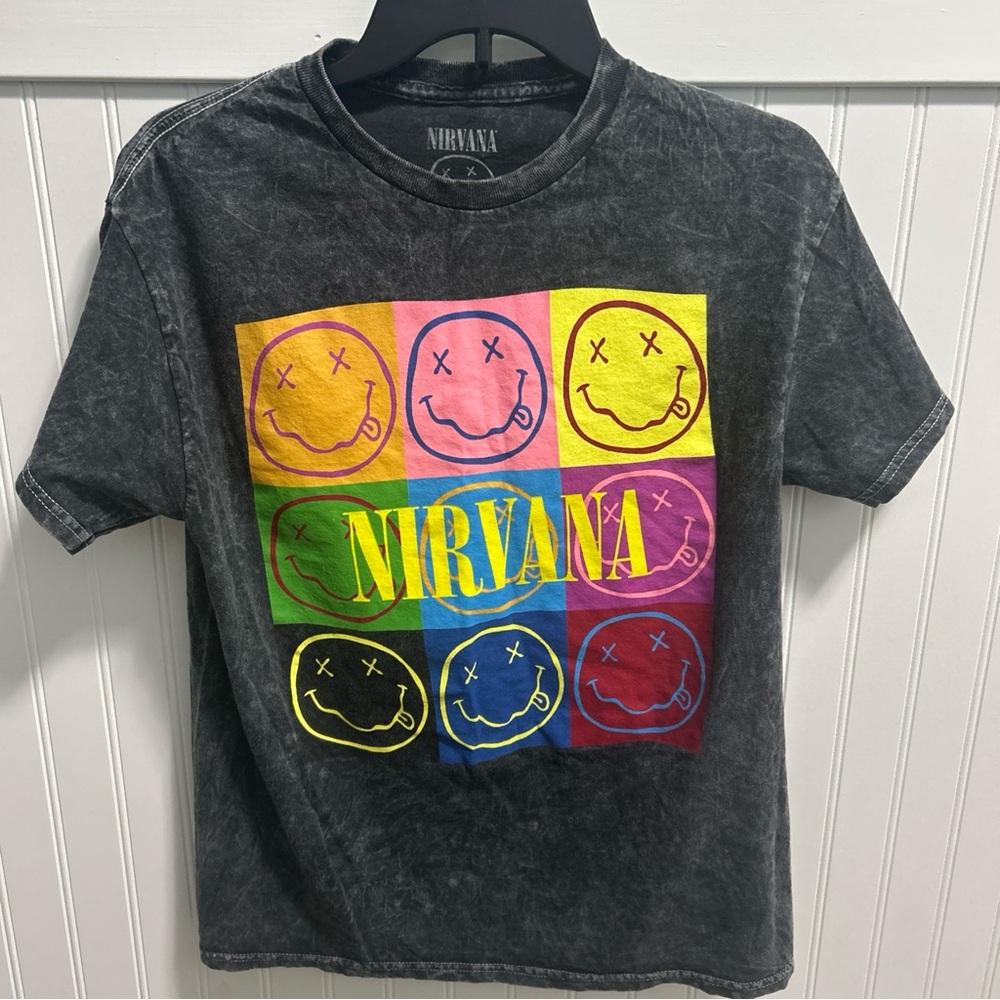 NIRVANA Smiley Face Tshirt men’s med